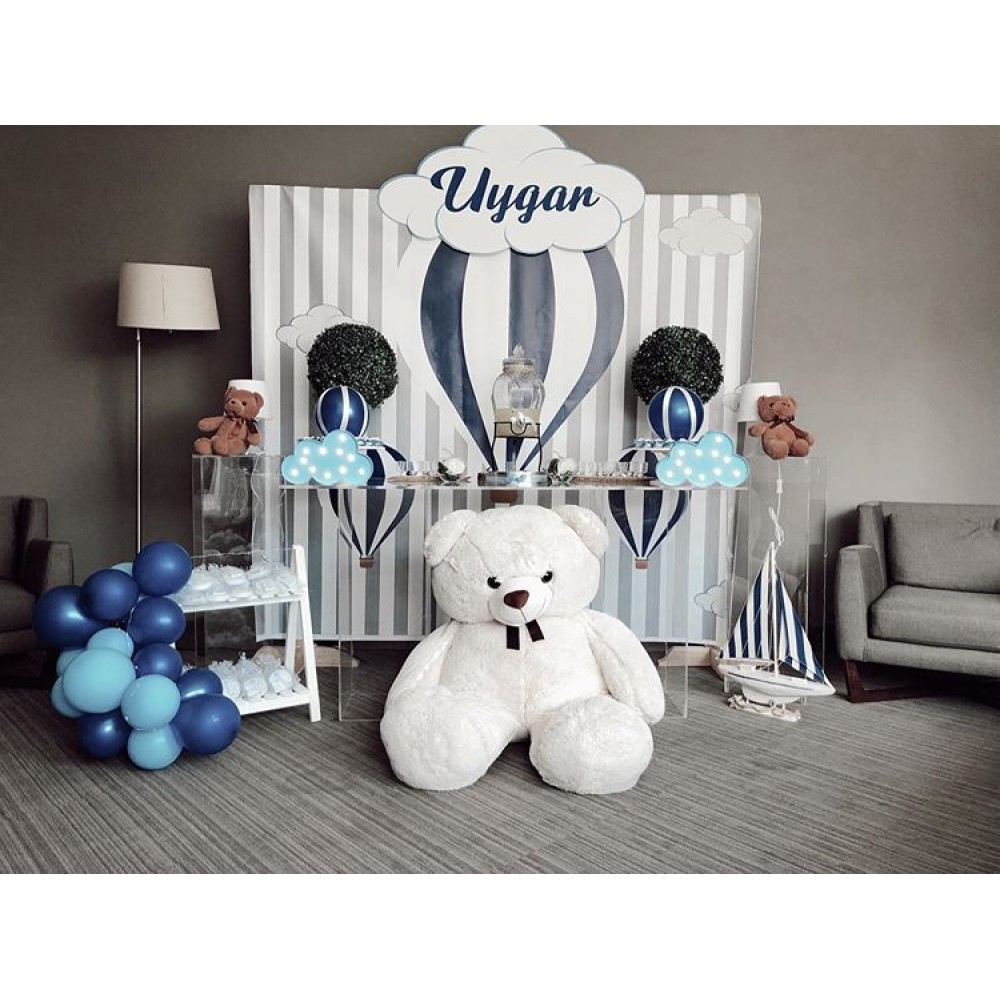Uçan Balon Konsepti Çocuğu Hastane Odası Yeni Doğan Konsepti